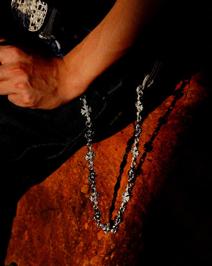 Holy Raiment Thorn Belt Chain