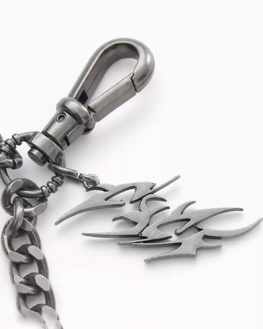 Inferno Fang Chain