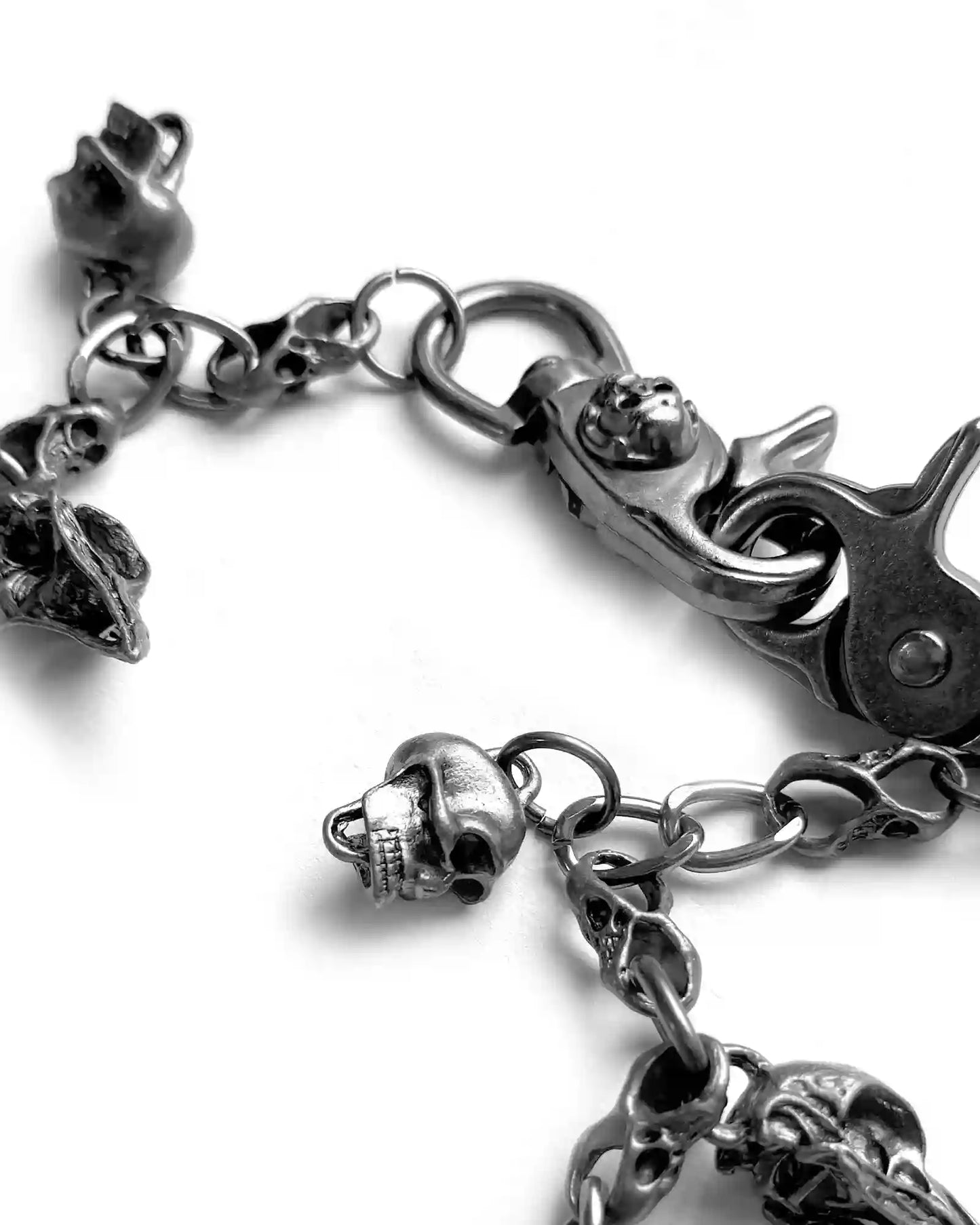 OSSUARY SWING  Chain