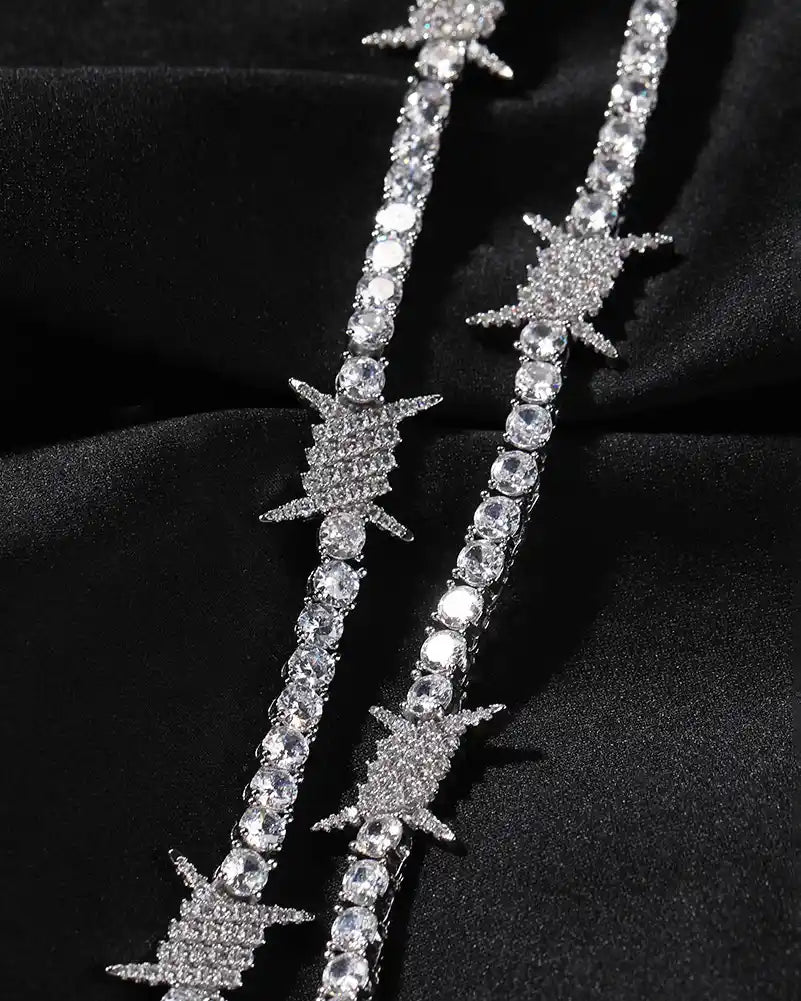 3.5mm Iced Fang Chain