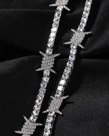 3.5mm Iced Fang Chain