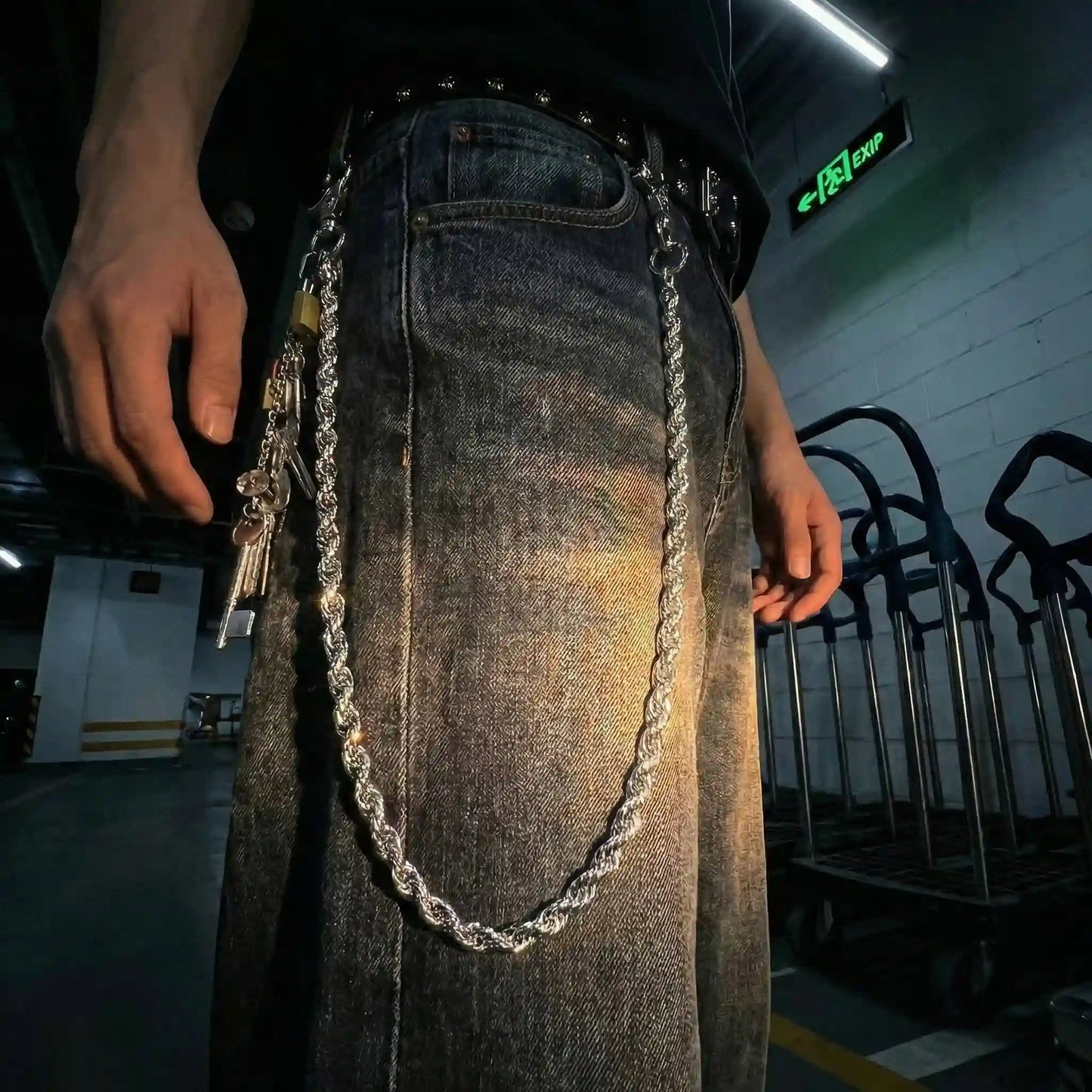 No Cap Chain & Key