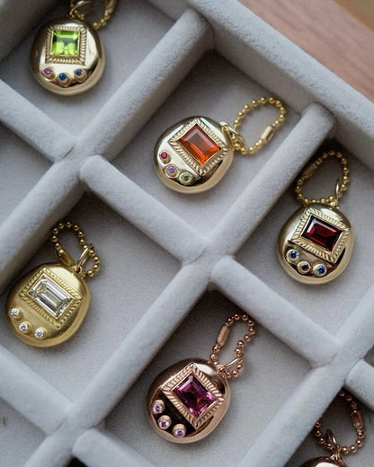 PixelPet Luxe Pendant