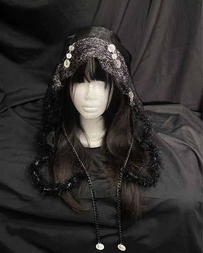 Gothic-Assemblage Hood