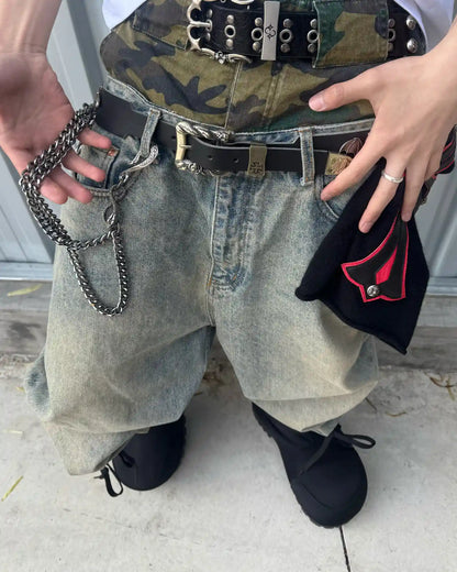 Inferno Fang Chain