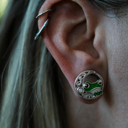 Frog Tunnels