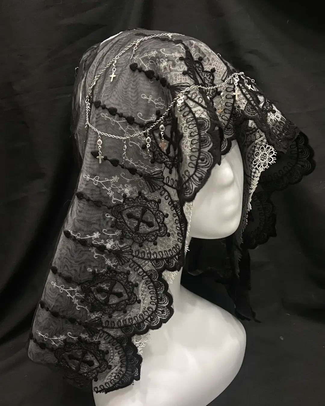 Reliquary of Thorns Shroud